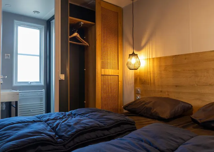 Holiday home Groepsvakantie Op De Veluwe - 4 Losse Voor 24 Personen Op De Boshoek